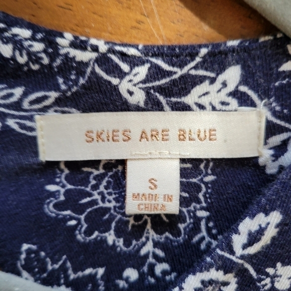 Skies Are Blue Floral Boho Keyhole Dress Small - Picture 3 of 3